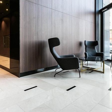 Chic & Luxury Apartment By Mennica Residence Варшава Экстерьер фото